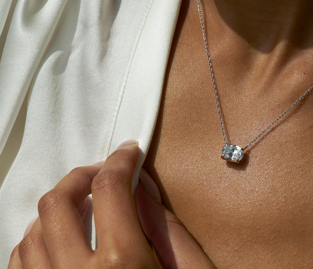 Drake's new diamond necklace is made from 42 engagement rings he once  thought about using